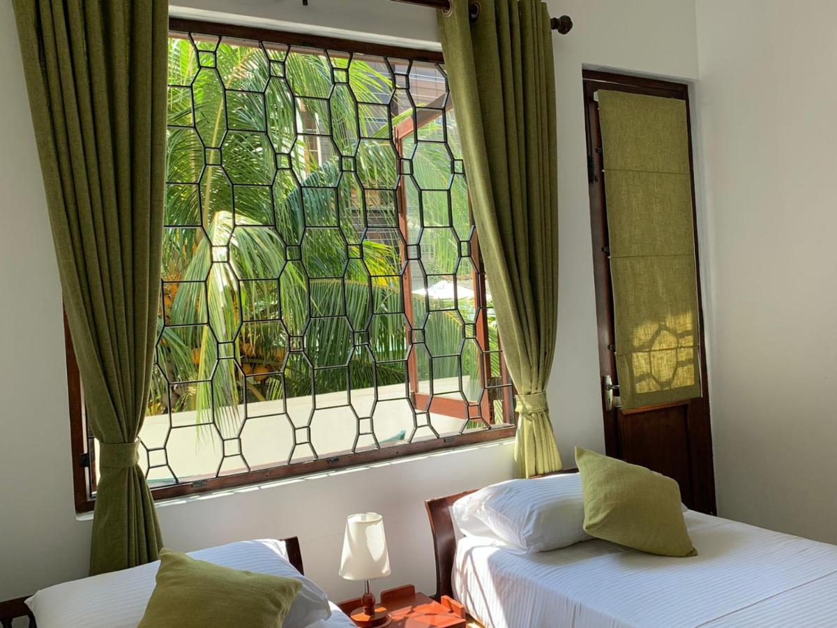 Elegance Oasis, Colombo 3 Hotel Exterior photo